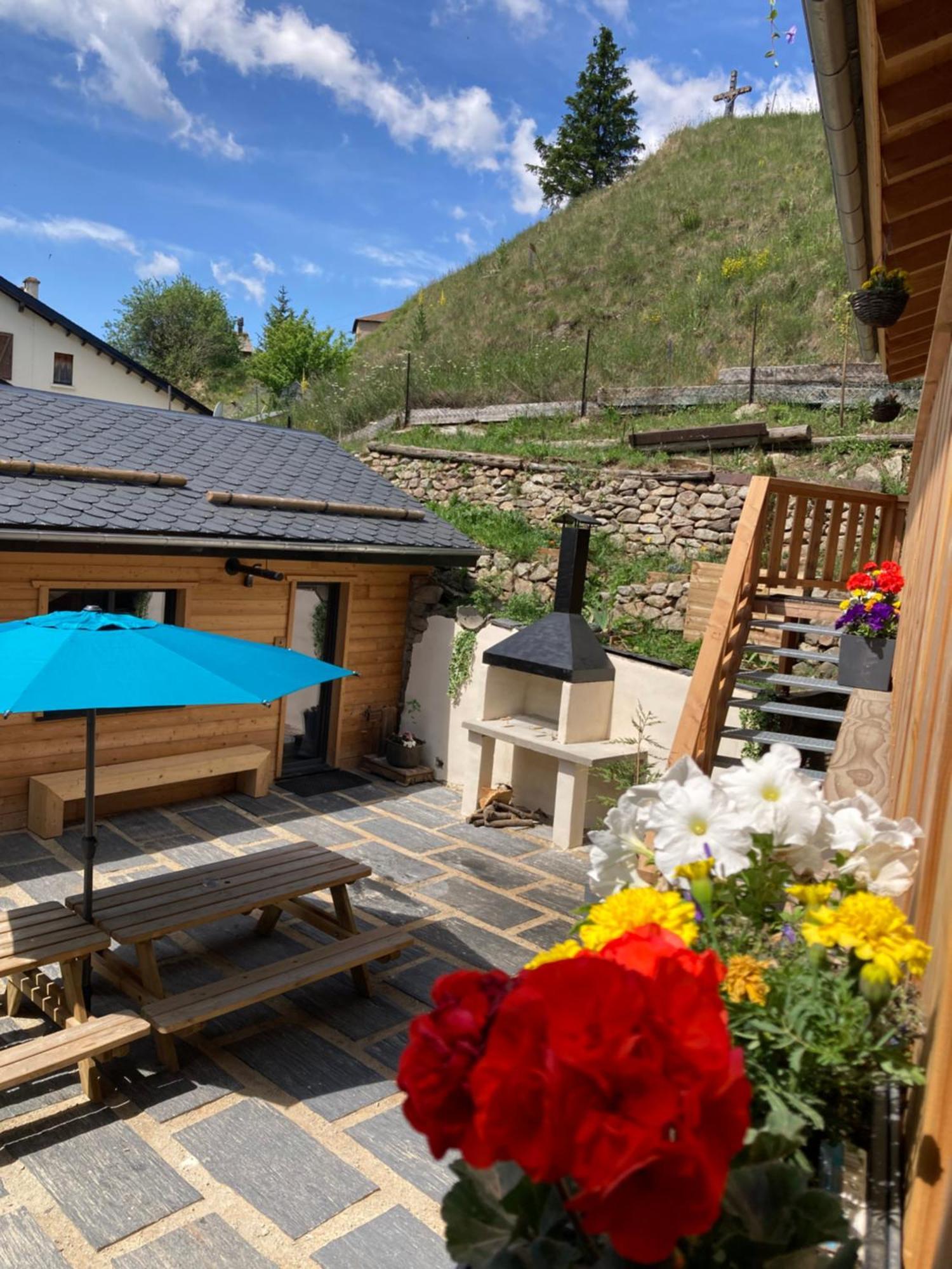 Studio Canellito Le Clos Des Ours Matemale Zewnętrze zdjęcie